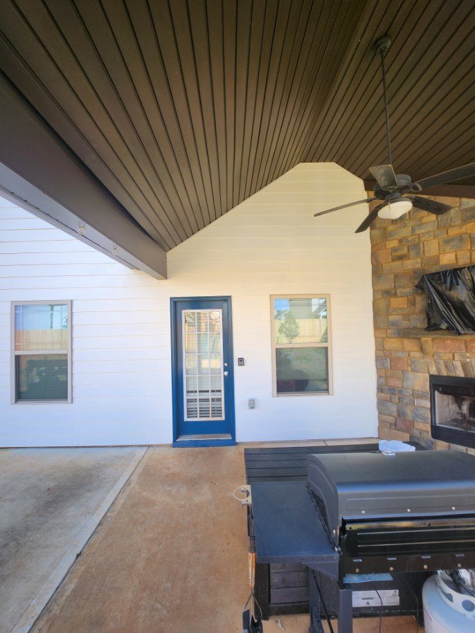 New Rear Door and Ceiling Preview Image 3