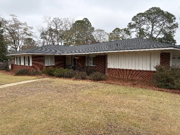 brick house exterior with white siding and accents Preview Image 9