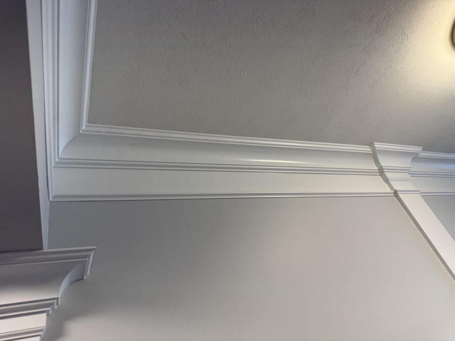 crown molding Preview Image 1