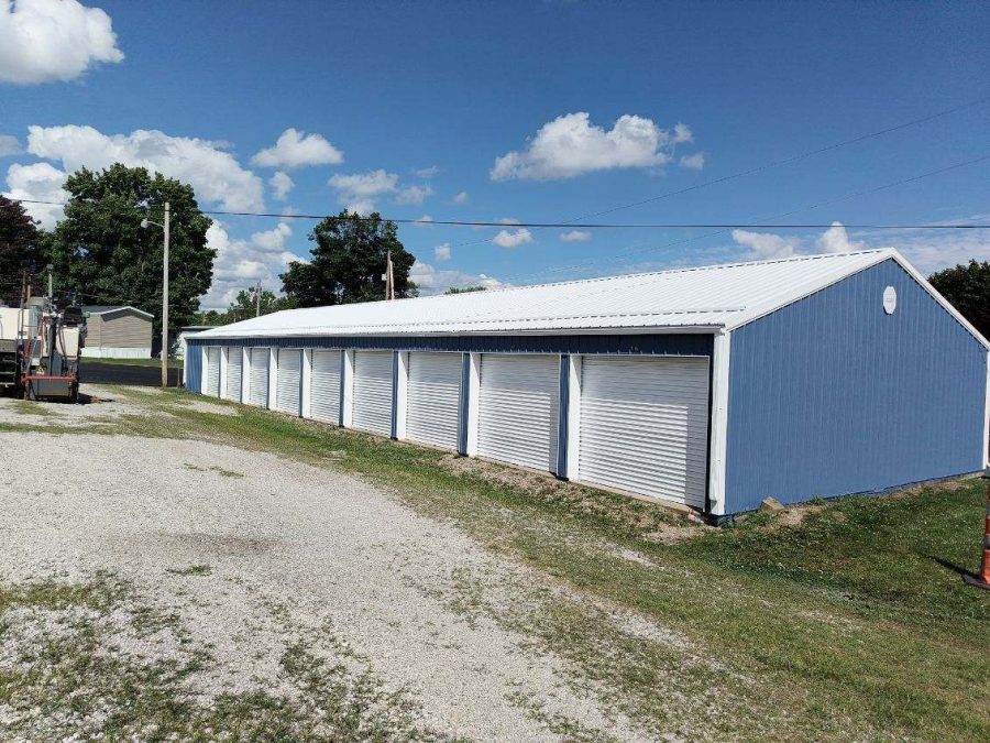 Exterior Storage Facility Painting row of storage units freshly painted Preview Image 5