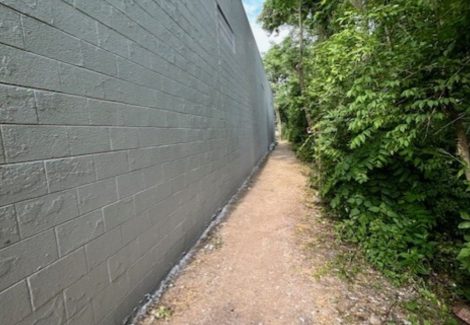 Columbus Graffiti Removal Case Study Side Wall After Photo (1)