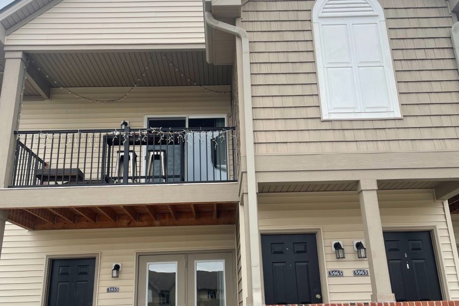 Emerson Park before photo of side of building Preview Image 4