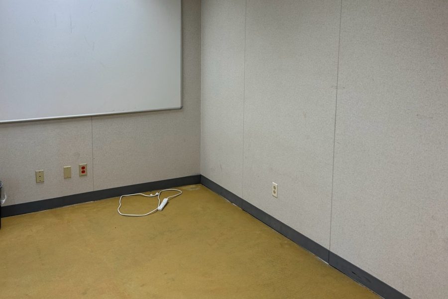 Modern Office Case Study Before Photo Preview Image 1