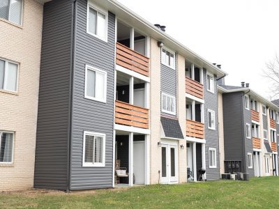 Runaway Bay Apartment Painting