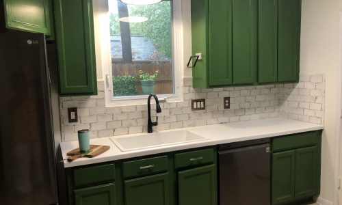 Kitchen Painting in Mountain Forest PPG1130-7