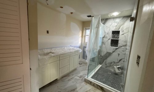 Bathroom Before Painting