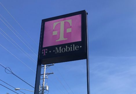 T Mobile Sign