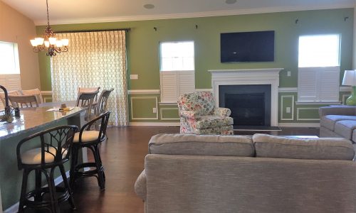 Milton, DE - Living Room Painting