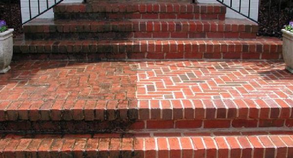 Best Colors for Your Brick Home in Denton, TX