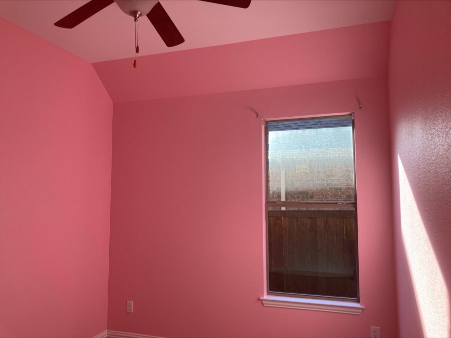 Pink bedroom Preview Image 1