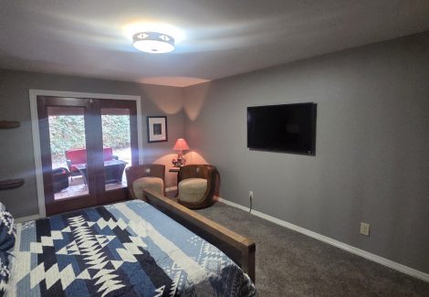 home interior room before repaint