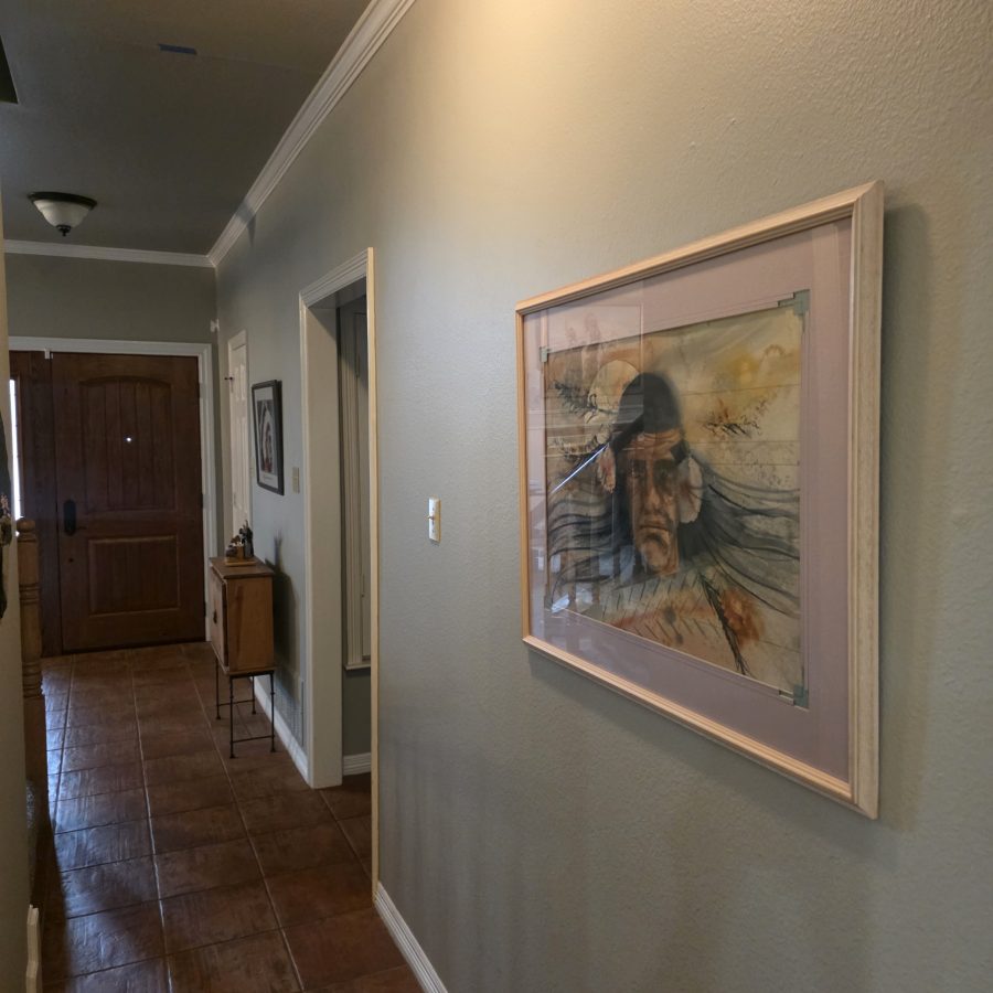 home interior room before repaint Preview Image 32