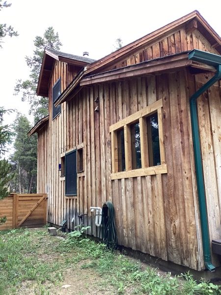 unpainted cabin style house Preview Image 5