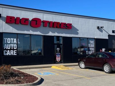 Commercial exterior repainting in Altoona, IA