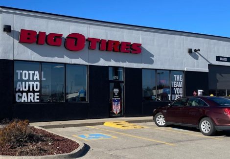 Commercial Exterior Repainting in Altoona, IA