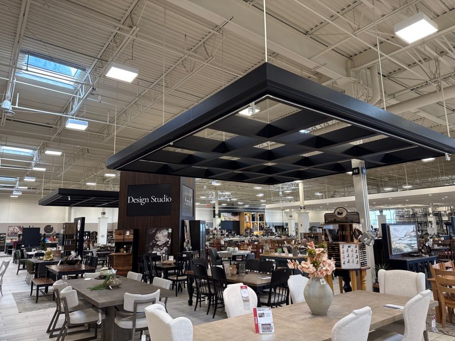 repainted interior area of a commercial property in Urbandale, IA Preview Image 4