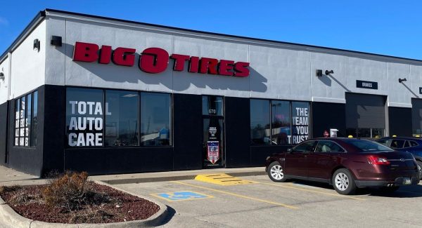 Commercial exterior repainting in Altoona, IA