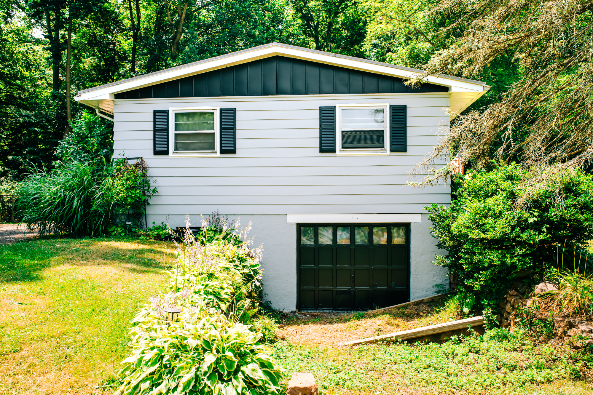 Spring City, PA – Exterior Painting & Siding Repair After