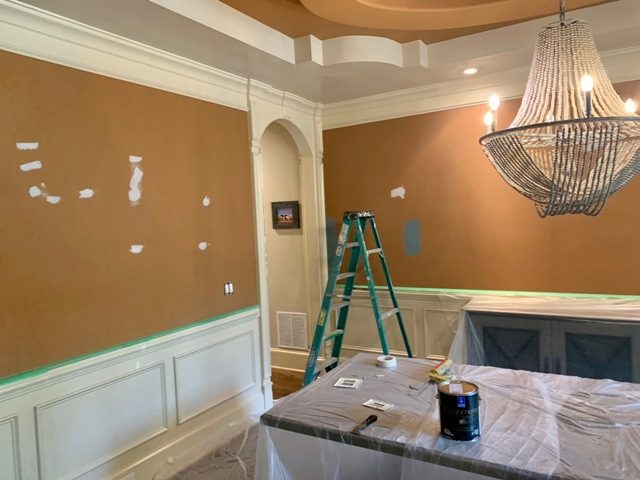 dining room ceiling and walls to be repainted Preview Image 1