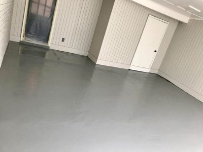 photo of new epoxy flooring in sandy springs garage