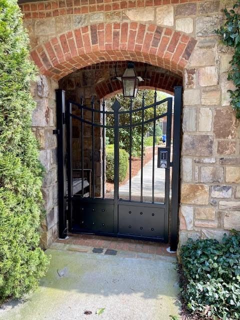 repainted entry gates into high end neighborhood in sandy springs Preview Image 9