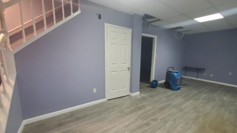 photo of repainted interior in north metro atlanta Preview Image 5