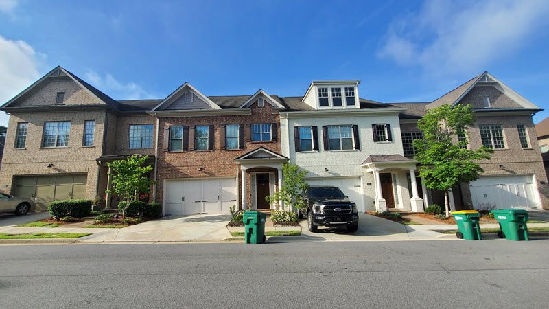 photo of repainted gated townhome community in peachtree corners ga Preview Image 12
