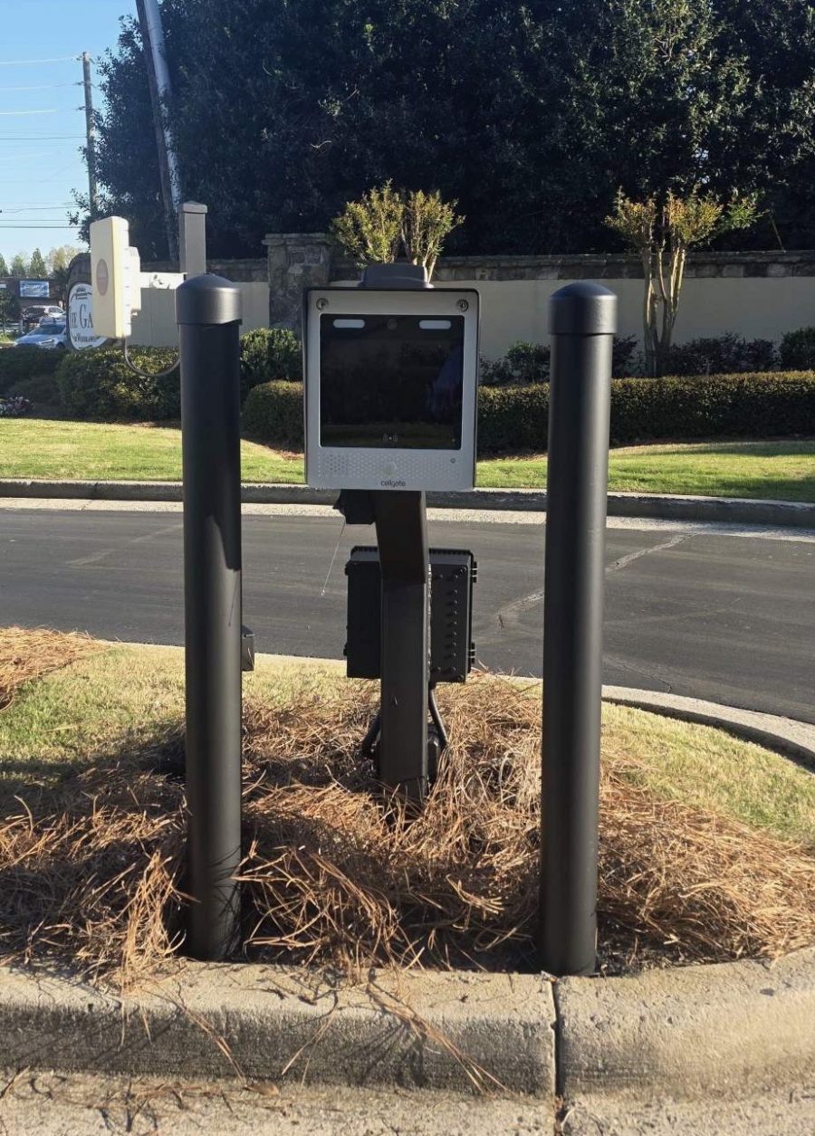 photo of repainted call box in sandy springs ga Preview Image 2