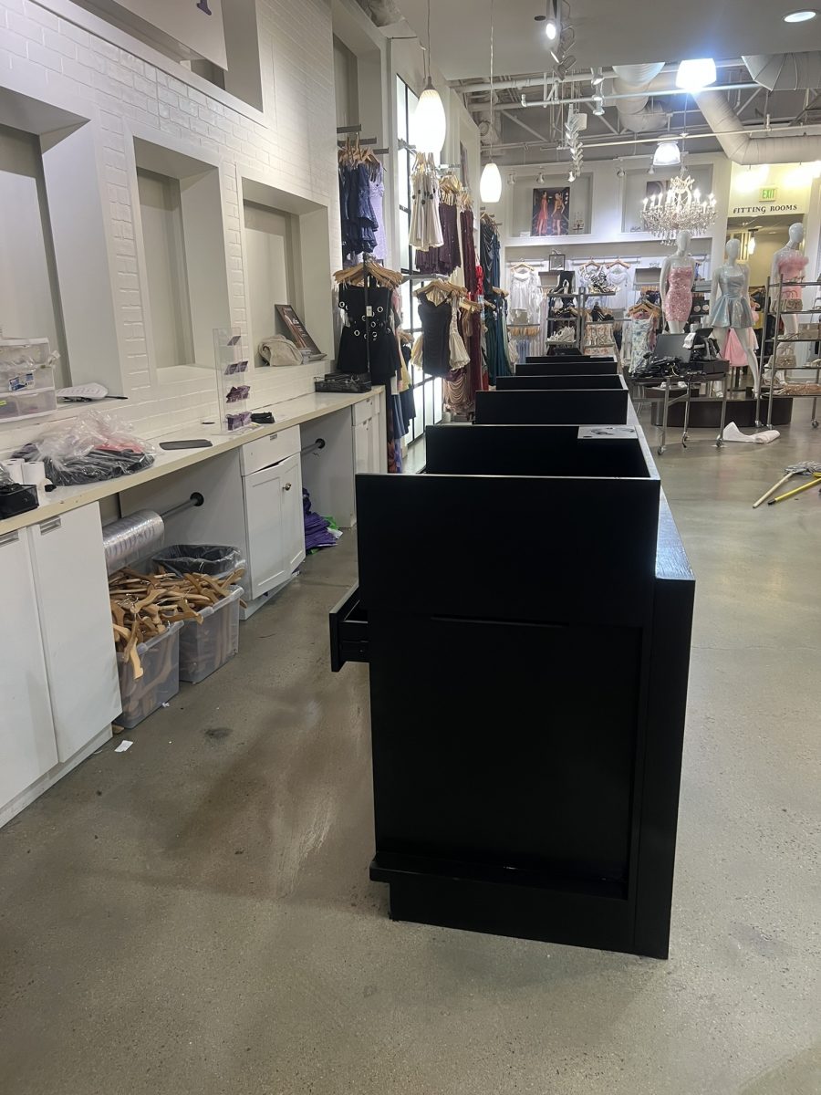 repainted cash register counter in dunwoody ga Preview Image 4