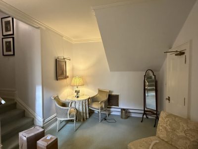 photo of repainted interior room in country club in dunwoody