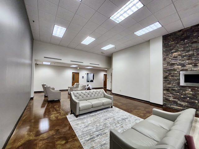 photo of repainted common area in a church in dunwoody Preview Image 7