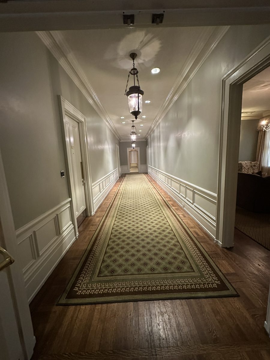 photo of repainted country club walls in dunwoody Preview Image 8