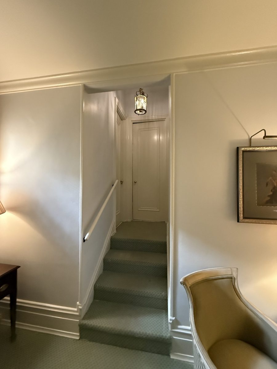 photo of repainted interior room in country club in dunwoody Preview Image 6