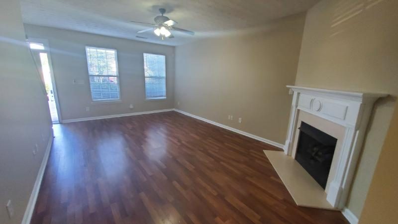 photo of repainted interior in north metro atlanta Preview Image 4