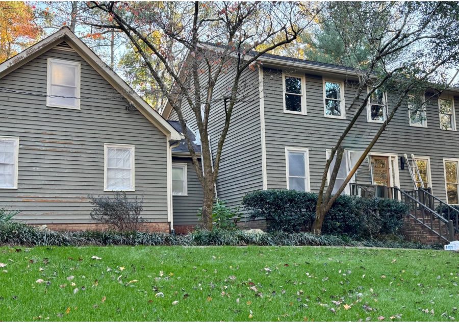 photo of home in sandy springs before being painted Preview Image 1