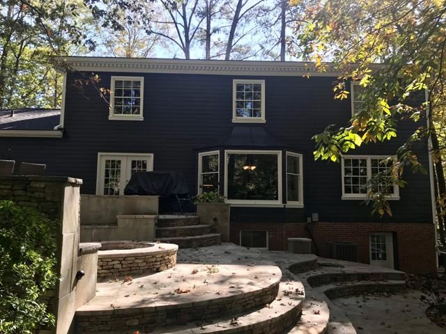 photo of repainted siding of home in sandy springs ga Preview Image 5