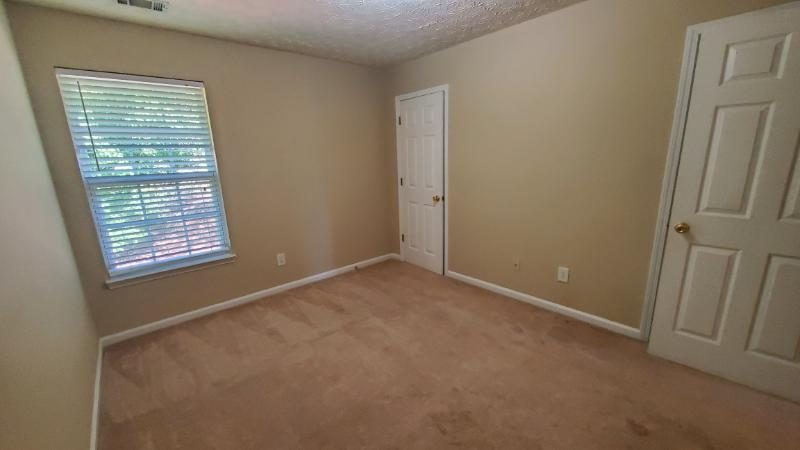 home in north metro atlanta before repainting project Preview Image 27