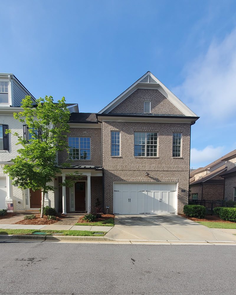 photo of repainted gated townhome community in peachtree corners ga Preview Image 14
