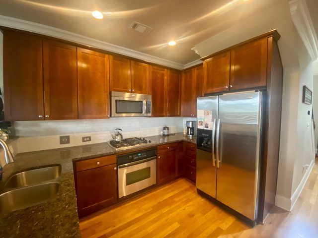 residential kitchen before repainting Preview Image 1