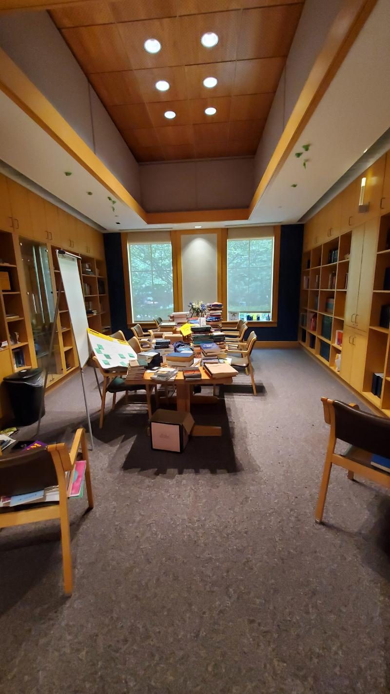 photo of repainted interior in decatur georgia Preview Image 19