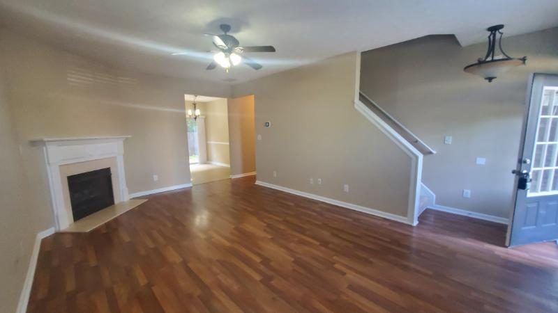 photo of repainted interior in north metro atlanta Preview Image 1