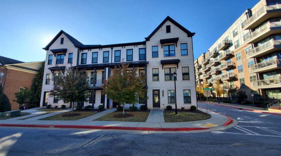 photo of repainted townhome exterior in smyrna georgia Preview Image 10