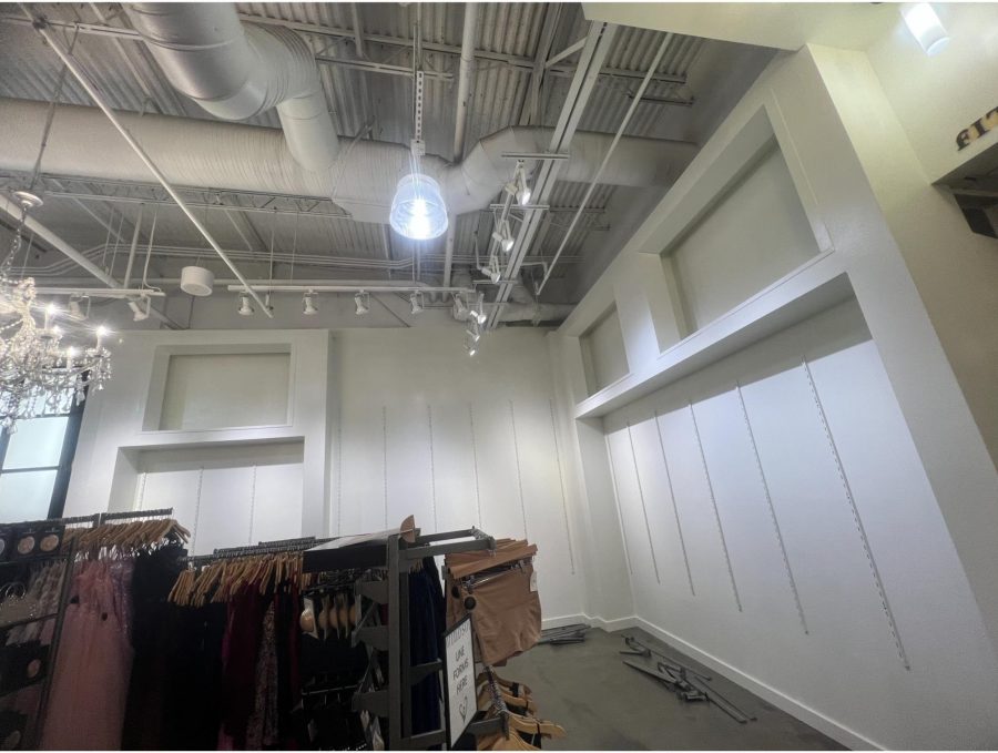 repainted retail store in kennesaw ga Preview Image 6