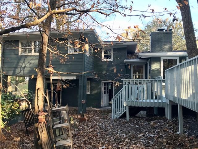 photo of repainted brick home in sandy springs georgia Preview Image 1