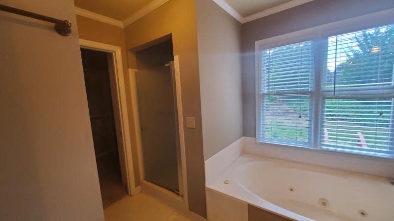 photo of repainted interior in north metro atlanta Preview Image 2