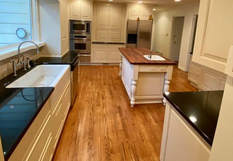 photo of repainted kitchen cabinets