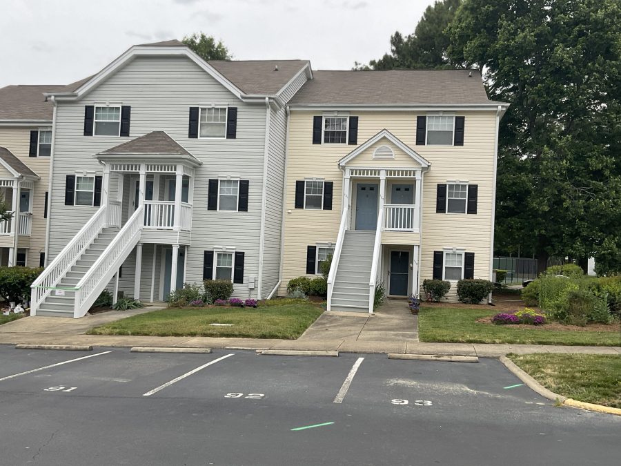 Exterior Painting for Townhomes Preview Image 1