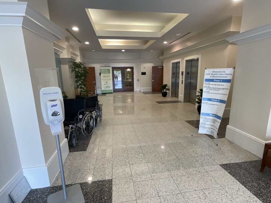 medical lobby interior painting Preview Image 2