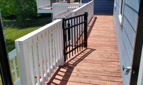 Deck Painting & Staining