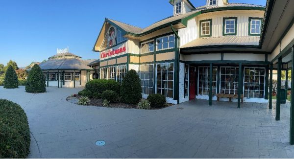 Christmas and Candles Shop Exterior Painting